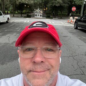 Meet your Posher, Mark